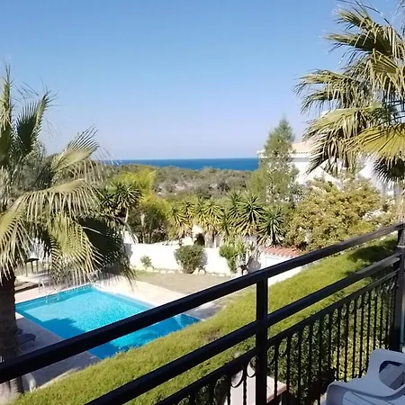 Βίλα Chrysanthemum