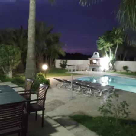 Βίλα Chrysanthemum Νέο Χωριό