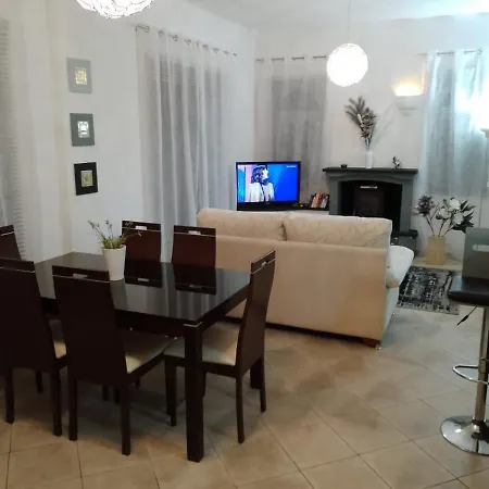 Chrysanthemum Villa *