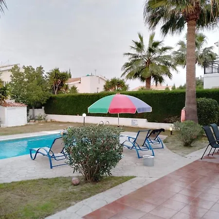 Villa Chrysanthemum Neo Chorio