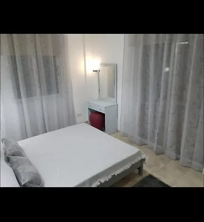 Chrysanthemum Villa *