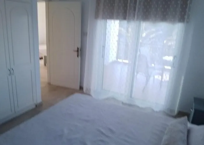 Villa Chrysanthemum Neo Chorio