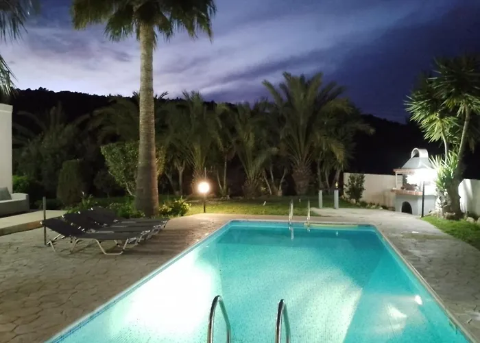 Villa Chrysanthemum *